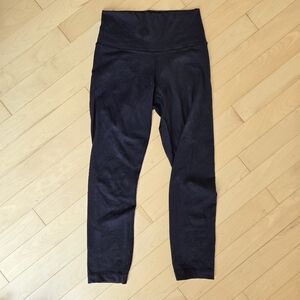 Lululemon Black Cropped Size 4